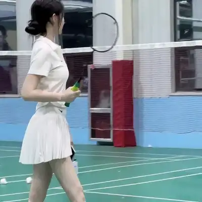 萧飞